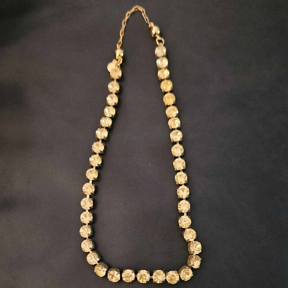 Elegant Gold/Almond Necklace